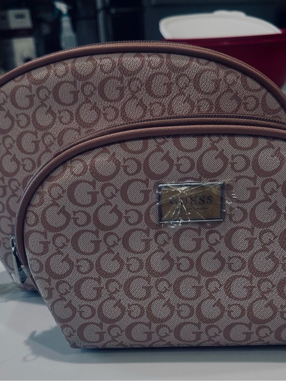Guess Pink Signature G Cosmetic Case Set